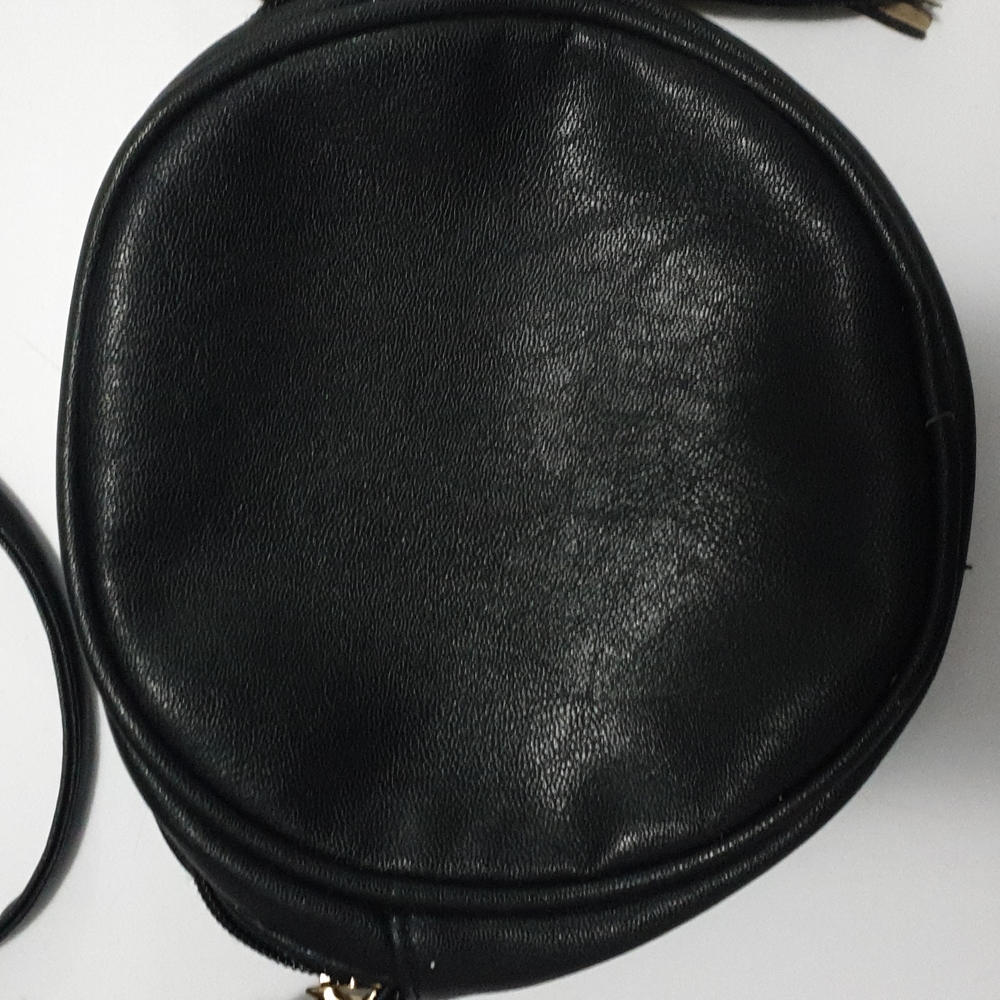 Neon Hart crossbody black faux leather studded bag - Picture 8 of 16